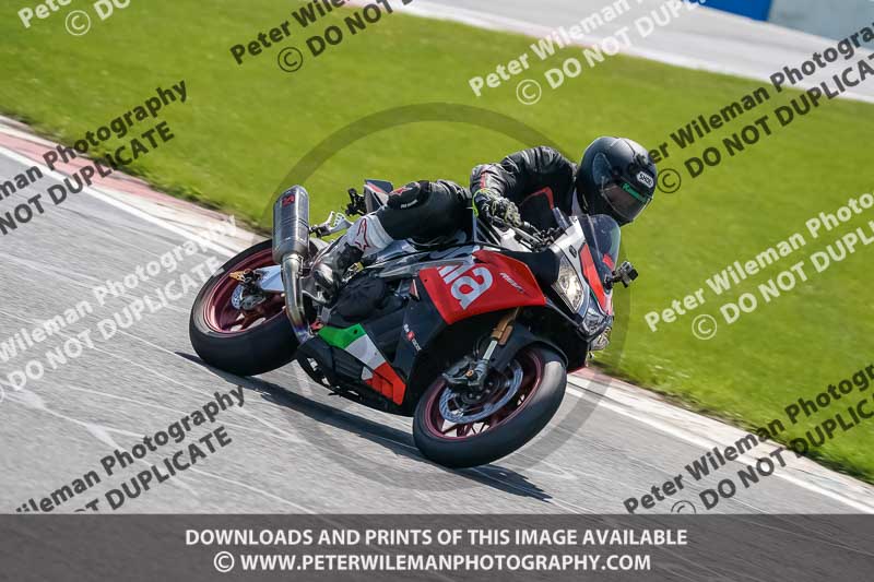donington no limits trackday;donington park photographs;donington trackday photographs;no limits trackdays;peter wileman photography;trackday digital images;trackday photos